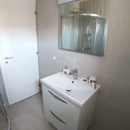 Apartment Pauk