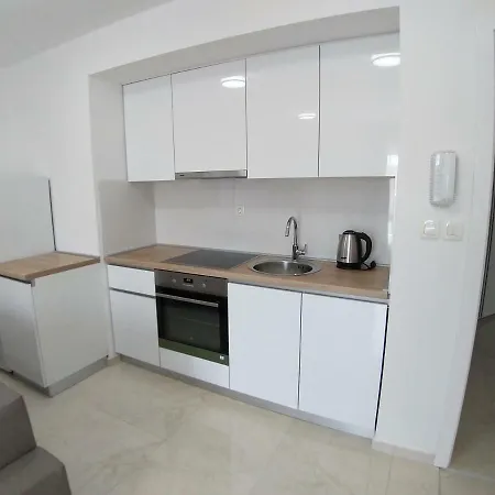 Apartment Pauk *